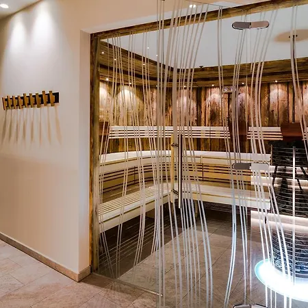 Hotell Alaska 3*